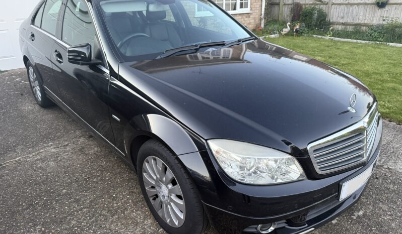 2011 Mercedes-Benz C Class C180 Elegance full